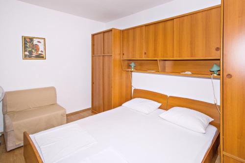 Two-Bedroom Apartment with Terrace