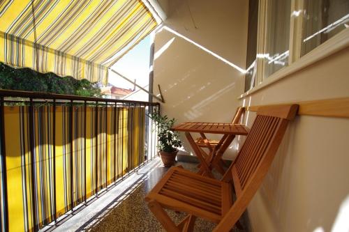 Apartments with WiFi Zadar - 13850 - image 11