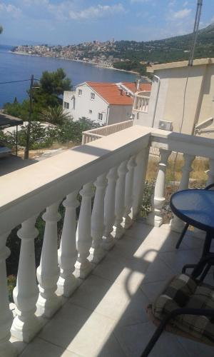 Apartment Zivogosce - Porat 13853c - image 2