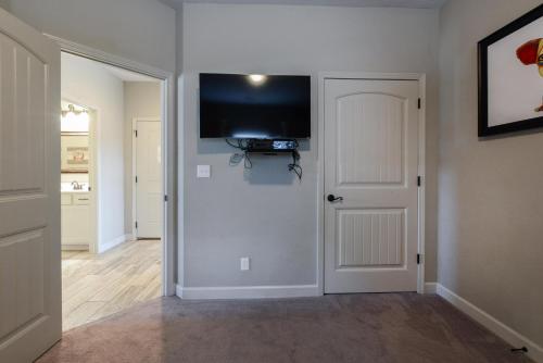 The Splendor - image 7