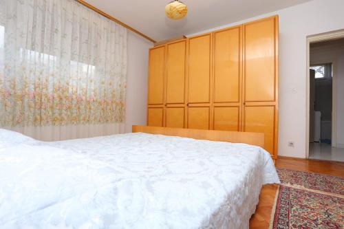 Holiday apartments Split - 13885, Split (photo 7)