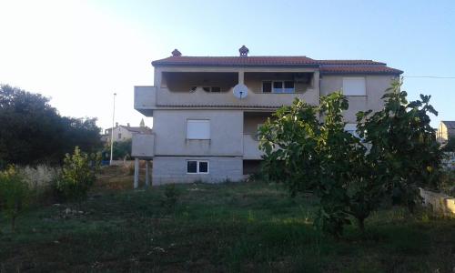 Apartments with a parking space Liznjan Medulin - 13934 