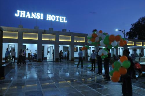 Jhansi Hotel