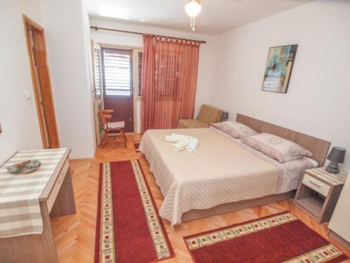 Apartments by the sea Tucepi Makarska - 13955 - image 8