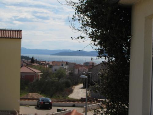 Apartments with a parking space Vodice - 13997 - image 2