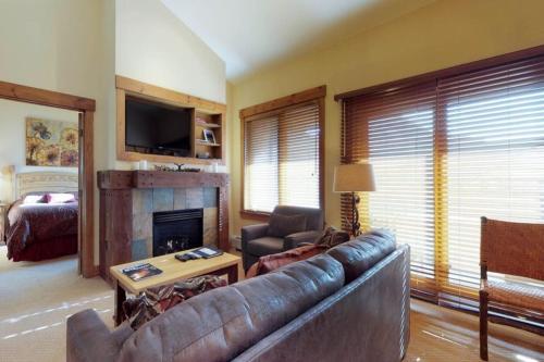 River Run Village 2 Bedroom Condo at the Springs walk to gondola - image 11