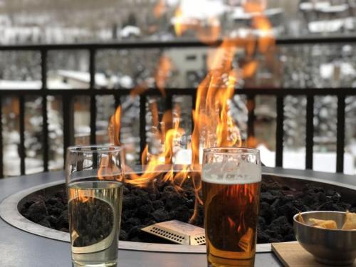 2 Bedroom Mountain Vacation Rental In The Heart Of Vail Village in Vail, USA