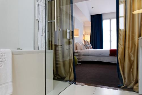 Hotel Le Placide Saint-Germain Des Prés, Paris (Foto 9)