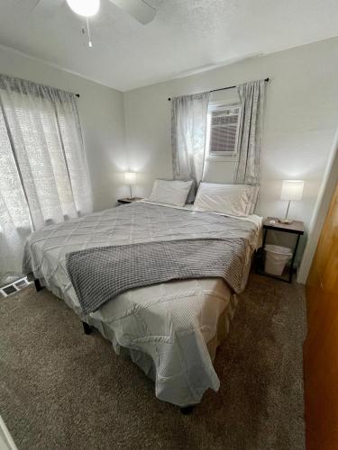 B&B Pocatello - Cozy Home in the Heart of Pocatello - Bed and Breakfast Pocatello