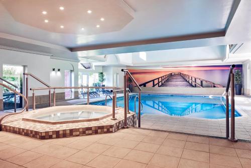 Albrighton Hall Hotel and Spa, a member of Radisson Individuals - 수영장