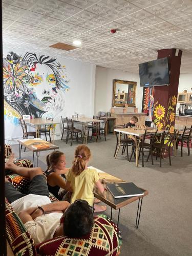 Lobby, Sydney Hostel in Amã