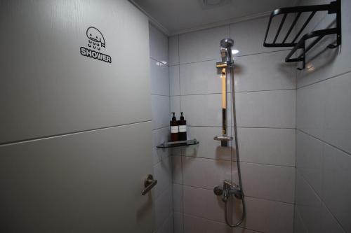 Bunk Backpackers Guesthouse, Seoul (photo 7)
