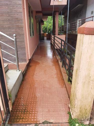 Hidden gem home stay -2 - image 2