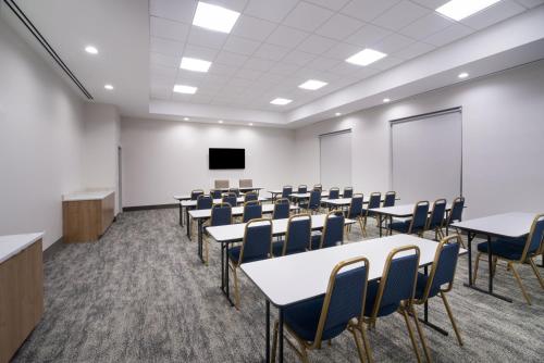 스테이브리지 스위트 루이빌 엑스포 센터 바이 IHG - 회의실/연회장