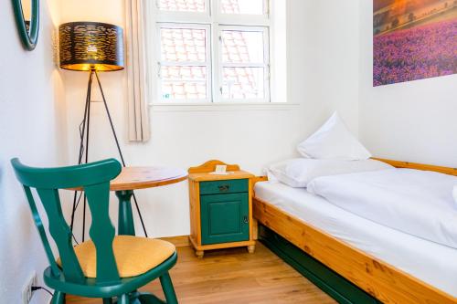 1 twin bed