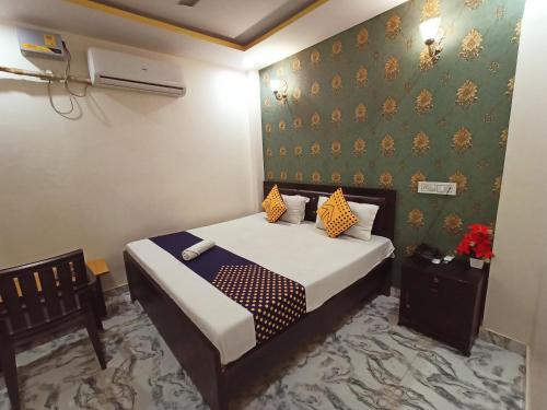 Deluxe Double Room image 4