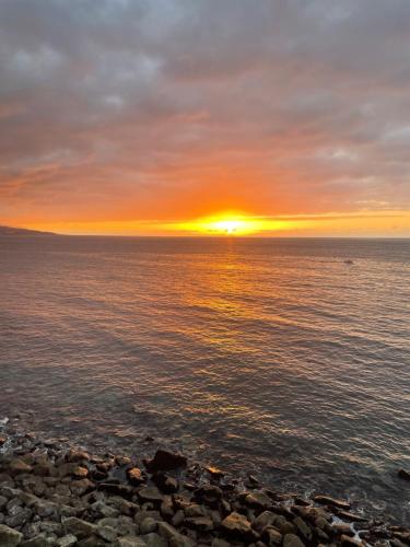 Perla's House Studio with incredible sea view 2
