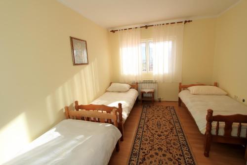 Apartments with a parking space Covici Velebit - 14302 - image 7