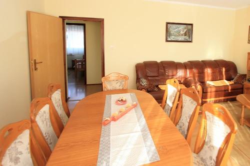 Apartments with a parking space Covici Velebit - 14302 - image 10