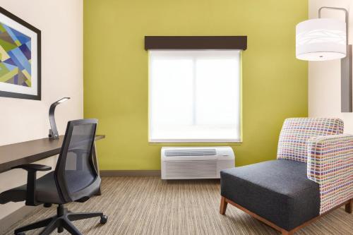 Holiday Inn Express Hotel & Suites San Antonio NW-Medical Area an IHG Hotel - image 6