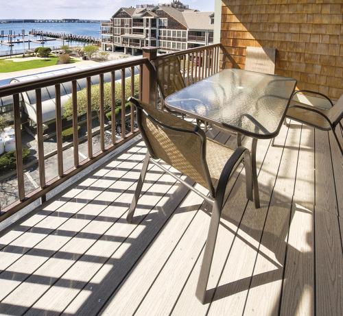 Club Wyndham Newport Onshore in Newport, USA