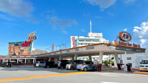 Red Dragon Okinawa #Welcome! 欢迎! ยินดีต้อนรับ #Presidential Suite Villa #Great access to all locations #Easy money exchange #レッドドラゴン沖縄 #ヨット クルーザー SuperCarオーナー 超富裕層御用達 #世界遺産 #各所アクセス最高