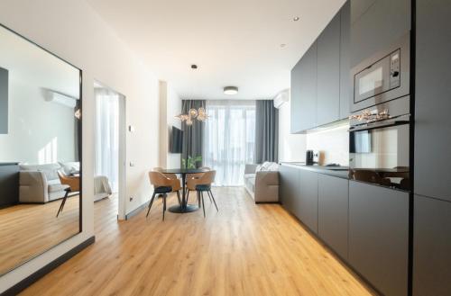 Designer apartments in the residential complex "Yaroslaviv Grad"