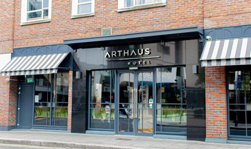 Arthaus Hotel - image 8