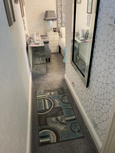 Sorrento House - image 5