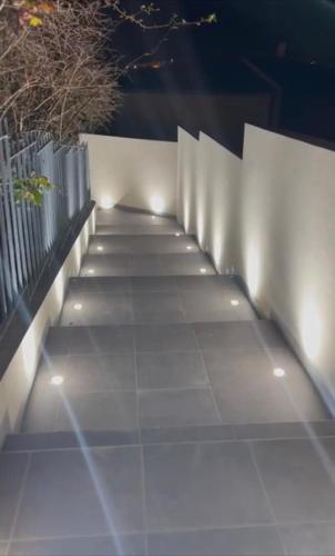 T2 Cosy Montpellier - Spa Privatif Jacuzzi Hammam Piscine Exterieure en Supplement near La Treille Grabelloise