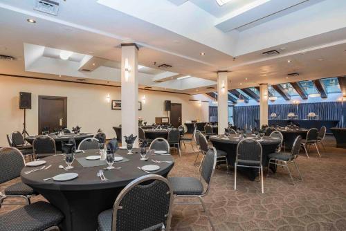 宴會廳, 彭蒂克頓三德曼酒店 (Sandman Hotel Penticton) in 彭蒂克頓市中心