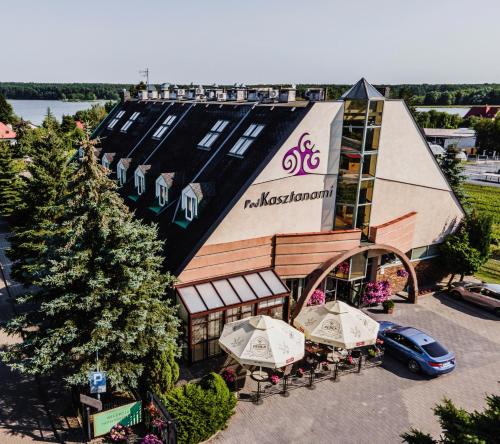 Hotel Pod Kasztanami - image 13
