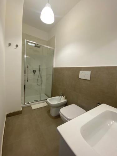 AEROPORTO KATANÈ ROOMS 5