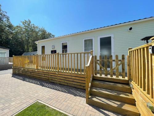 Discover, Enjoy Ultra-Fast Starlink WiFi Lodge, Carlisle (foto 6)