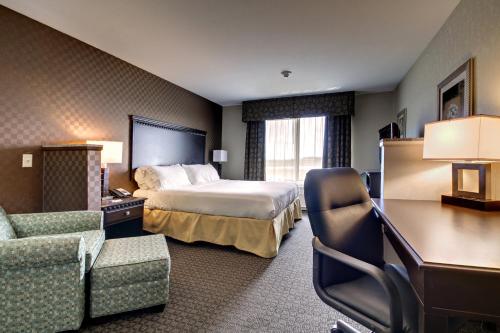 Holiday Inn Express Peru-Lasalle Area