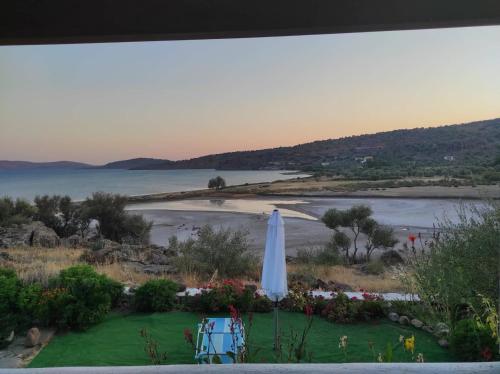 Skats, ''Koukmos beach'' Greenspace Living - Private sandy beach in Parakila