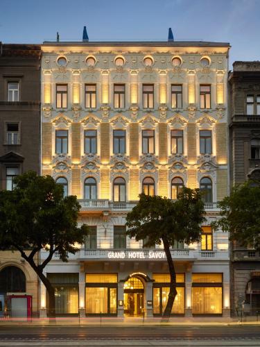 EST Grand Hotel Savoy Budapest