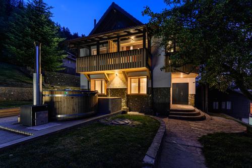 酒店外观, Blend Mountain Villa in 布什泰尼