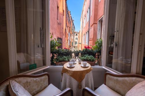 Hotel Casa Petrarca - image 3