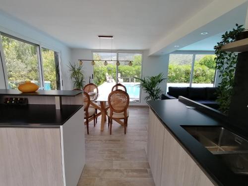 บริการและสิ่งอำนวยความสะดวก, Villa Isabelle in อัลซิรา