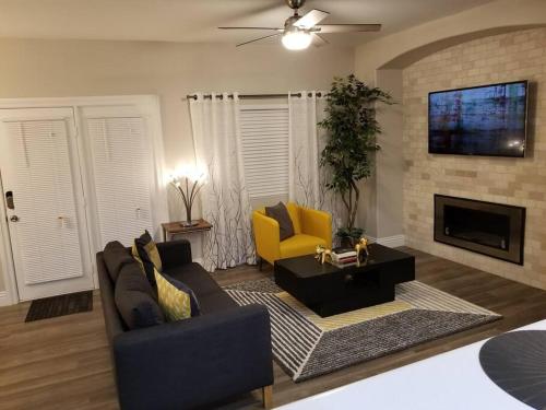 A - Fully remodeled and professionally decorated, Las Vegas (foto 5)