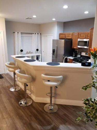 A - Fully remodeled and professionally decorated, Las Vegas (foto 7)