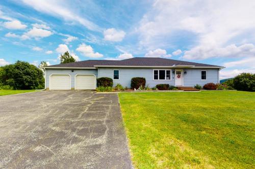 Camels Hump Hideaway in South Burlington, USA