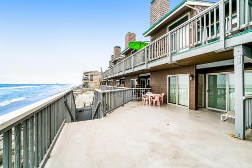 Whitewater Village Charm in Oceanside, USA