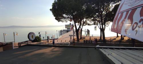 The View - Sunset & Relax - Suite - Appartamenti Vista Lago