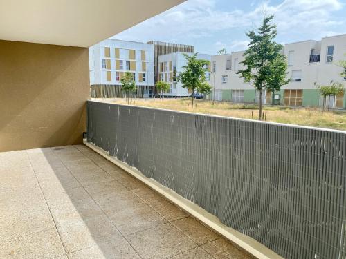 Appartement spacieux pour 6 - Rive gauche - parking -093