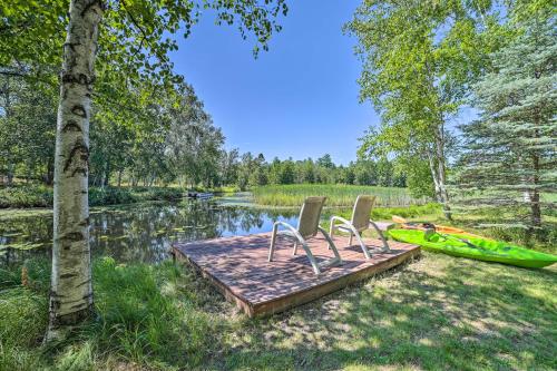 Atlanta Waterfront Cabin with Dock and Kayaks!, Atlanta