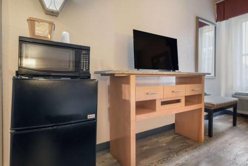 SureStay Plus by Best Western Tarboro-Kingsboro - image 9