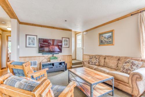 Little Trail Lodge - Unit B