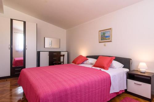 Apartments by the sea Sevid Trogir - 14103 - image 7